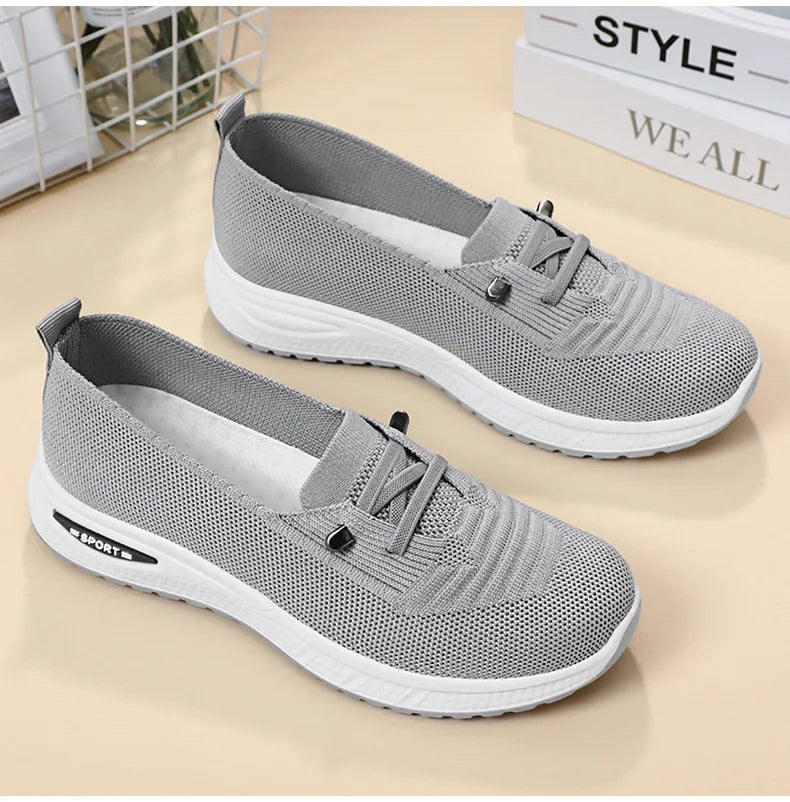 Women's Breathable Knitted Mesh Slip-On Sneaker Woman Lace Up Orthopedic Low Top Soft Loafer Shoes Big Size 43 Platform Trainers