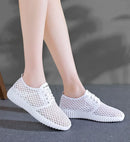 Breathable Mesh Shoes Ladies Summer Hollow Out Sports Casual Shoes Lightweight All-match Running Footwear Lace-up Sneakers Women