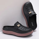 Smile Women Slippers New Flat Closed-toe Slippers EVA Round Head Clogs Beach Slippers Thick Soles Casual Slides Fitted Women Men